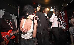 Pete Doherty and Amy Winehouse recording 'a truckload of stuff'